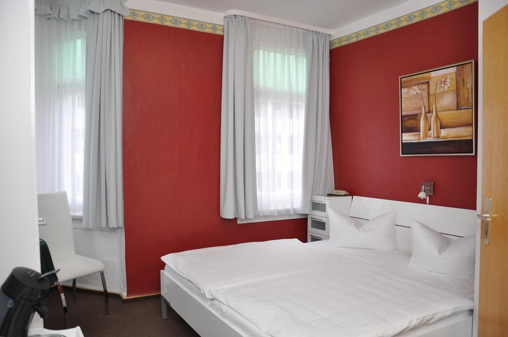 Hotel An Der Kapelle Meiningen Eksteriør billede